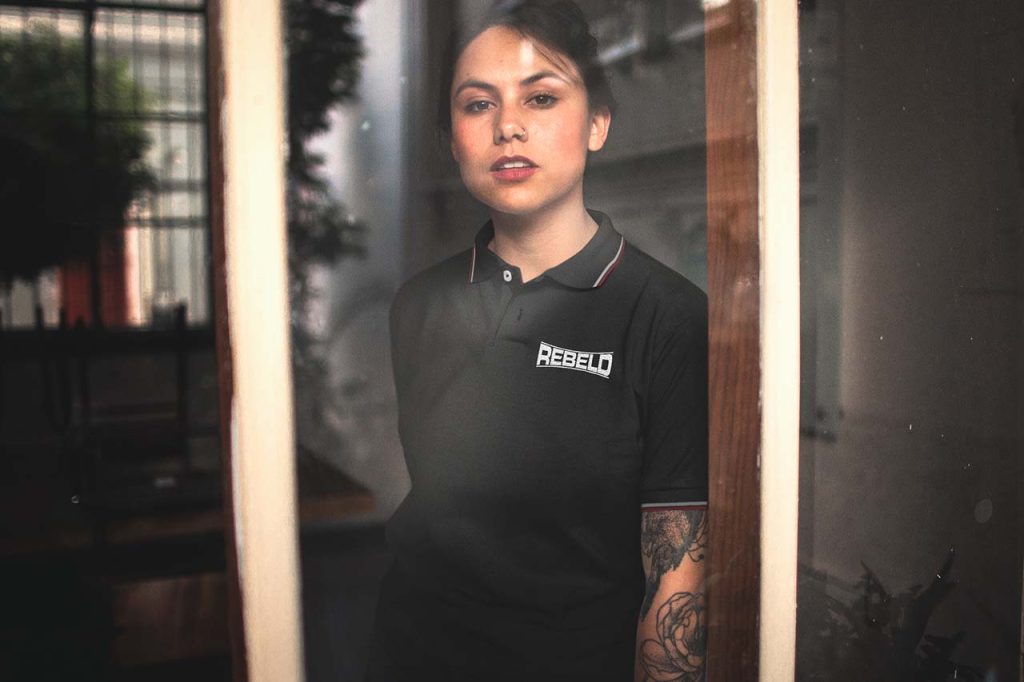 REBELD-POLO-ANUNCIO-