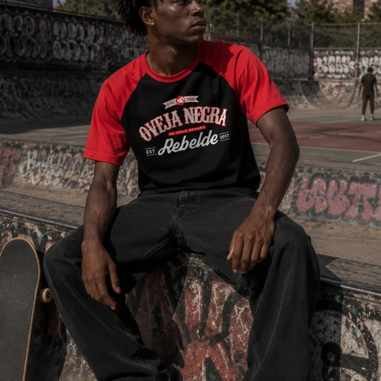 Oveja Negra Rebelde EST2017 | Camiseta Baseball K330 hombre